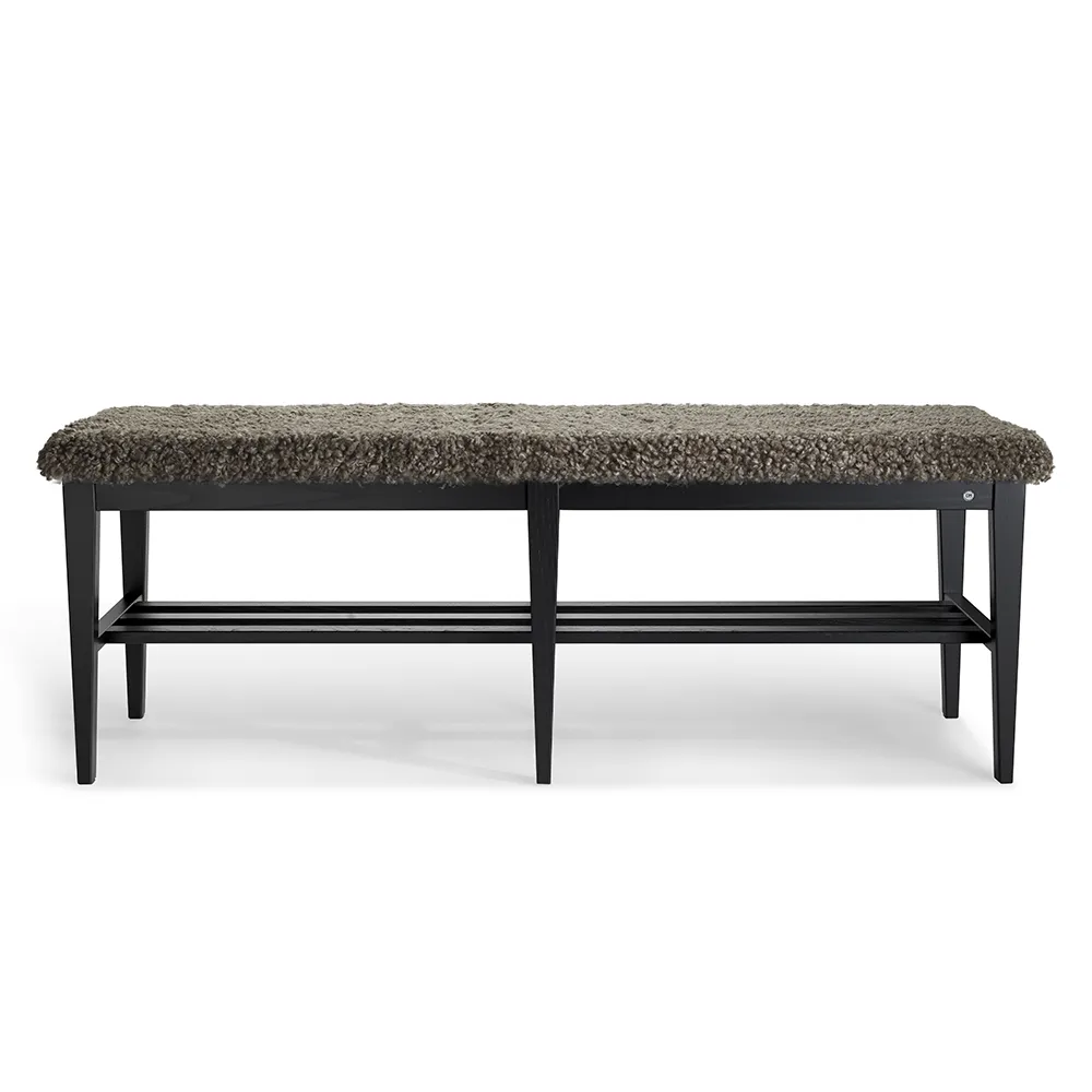 Oscarssons Möbel Nadja Bench 130 cm Sortbejdset ask/fåreskind Sahara